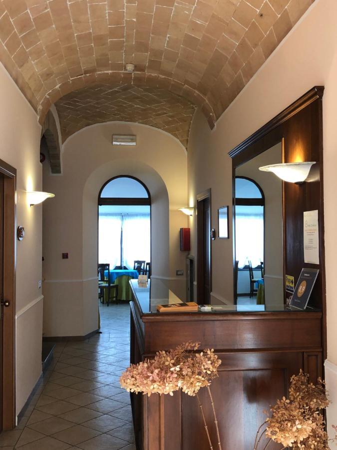 Hotel Zodiaco Bolsena Exteriör bild